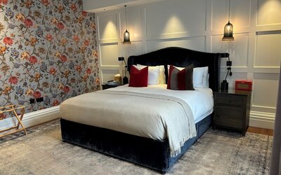 Manor House Lindley