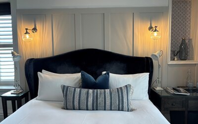 Manor House Lindley