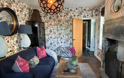 Manor House Lindley