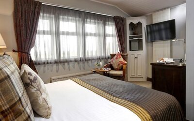 Pennine Manor Hotel