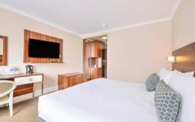Palms Hotel & Retreat By Palette London Romford