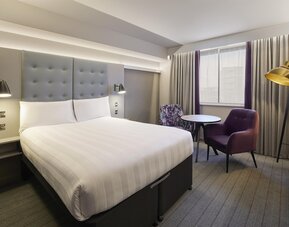 Premier Inn London Romford - Mercury Gardens