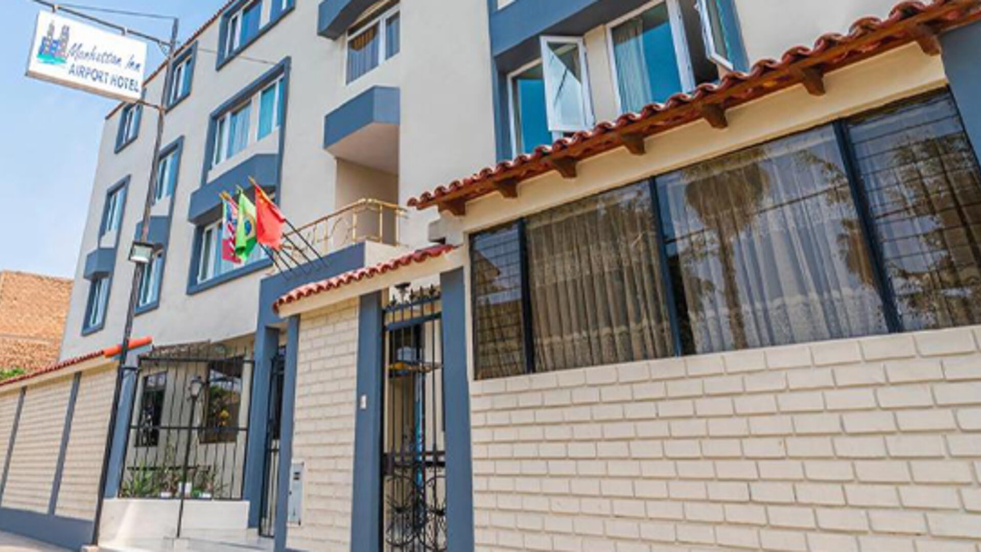 Manhattan Inn Airport Hotel