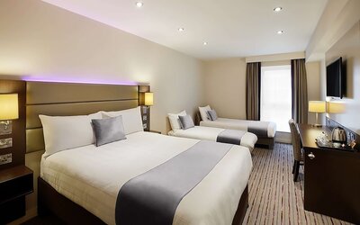 Fortune Hotel Huddersfield M62 JCT24, Sure Collection by Best Western