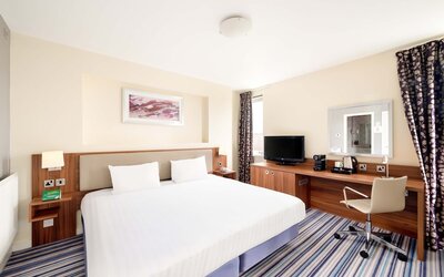Holiday Inn Brighouse by IHG