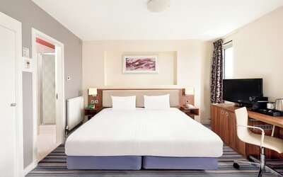 Holiday Inn Brighouse by IHG