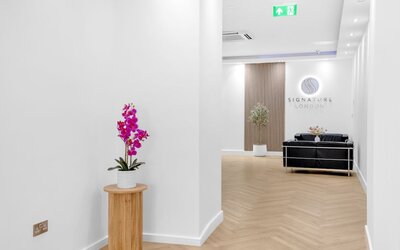 Signature Hotel London