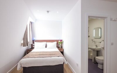 Signature Hotel London