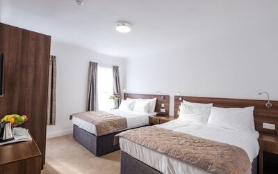 Signature Hotel London