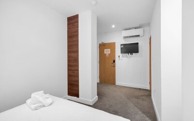 Signature Hotel London