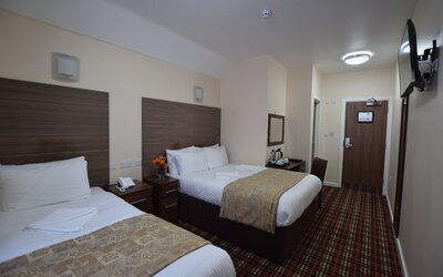 Lucky 8 Hotel