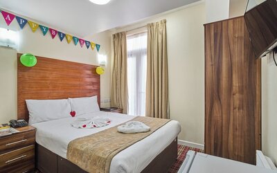 Lucky 8 Hotel