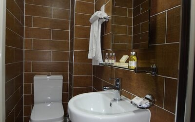Lucky 8 Hotel