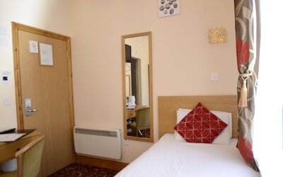Britannia Inn Hotel