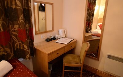 Britannia Inn Hotel