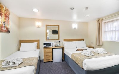 Britannia Inn Hotel