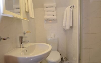 Britannia Inn Hotel