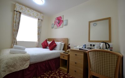 Best Western Greater London Hotel
