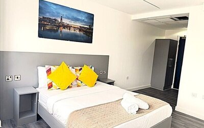 Goodmayes Grand Hotel