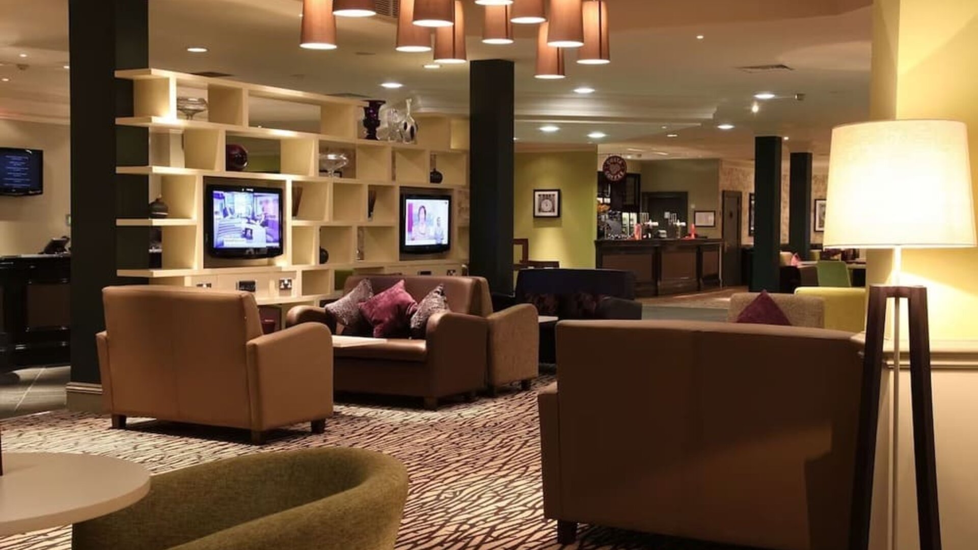 Lobby and coworking lounge at Doubletree by Hilton Glasgow Strathclyde.