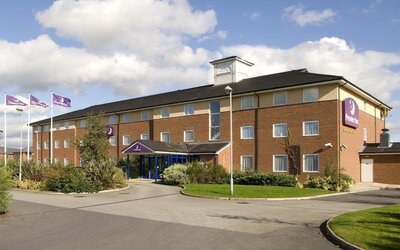 Premier Inn Wakefield South - M1 Jct39