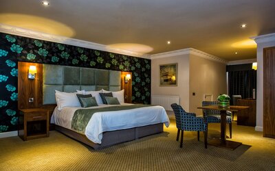 Waterton Park Hotel
