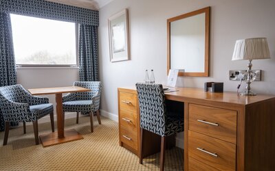 Waterton Park Hotel