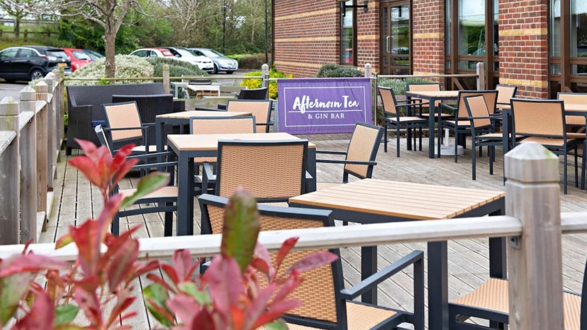 Hotel bar with outdoor seating at DoubleTree by Hilton Swindon.