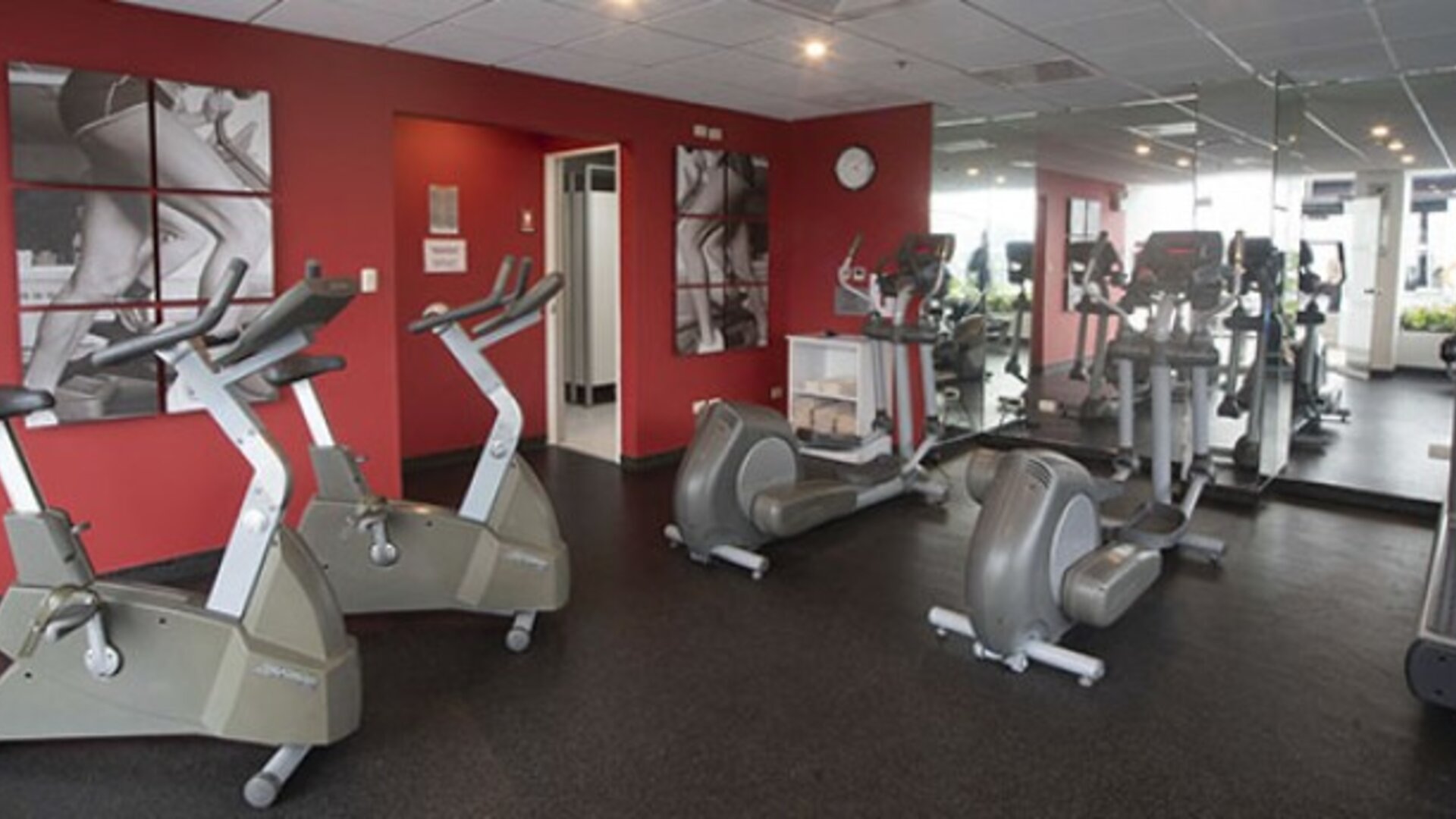 Radisson Hotel Decapolis Miraflores