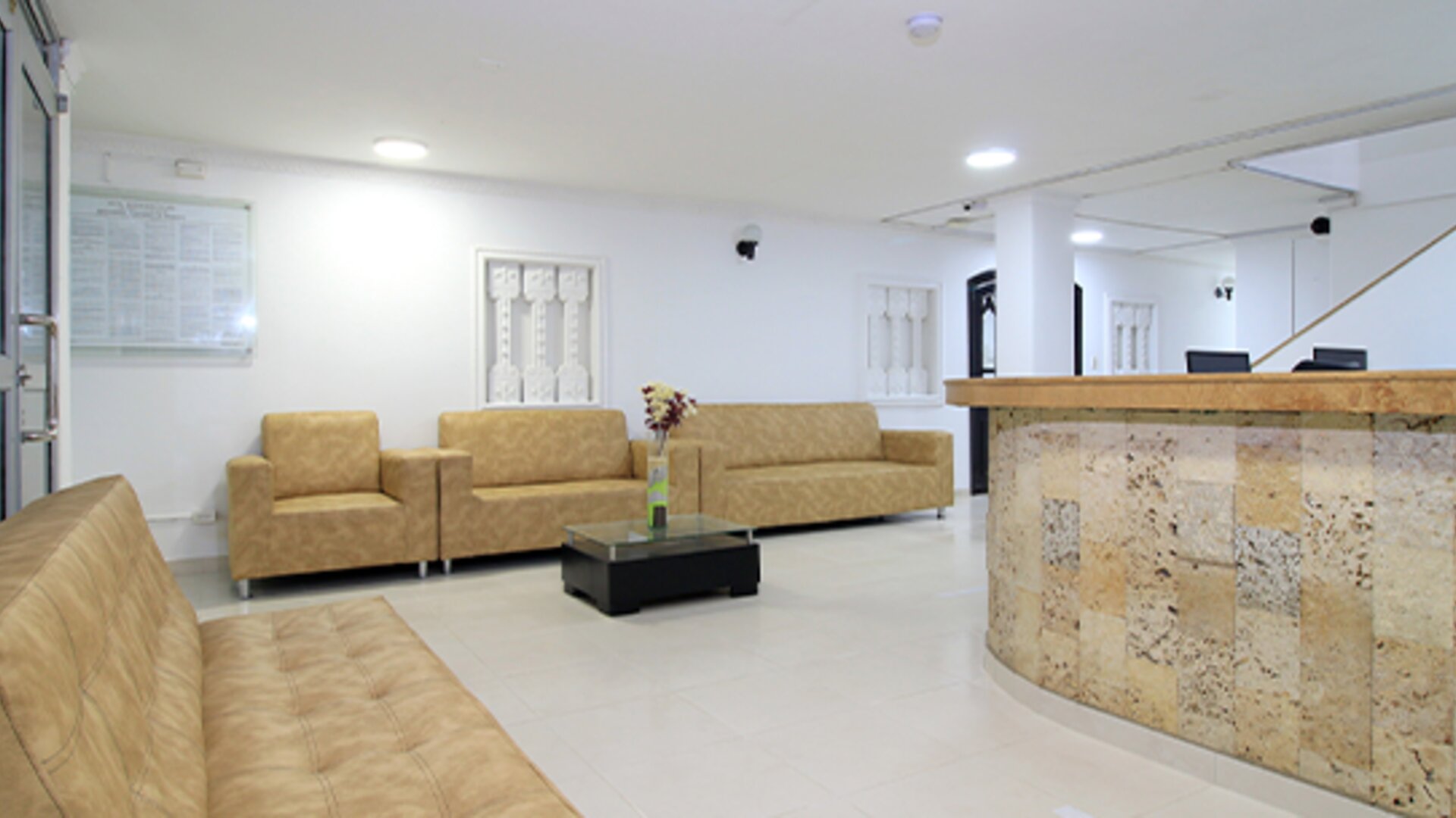 Hotel Rodadero Inn By GEH Suites