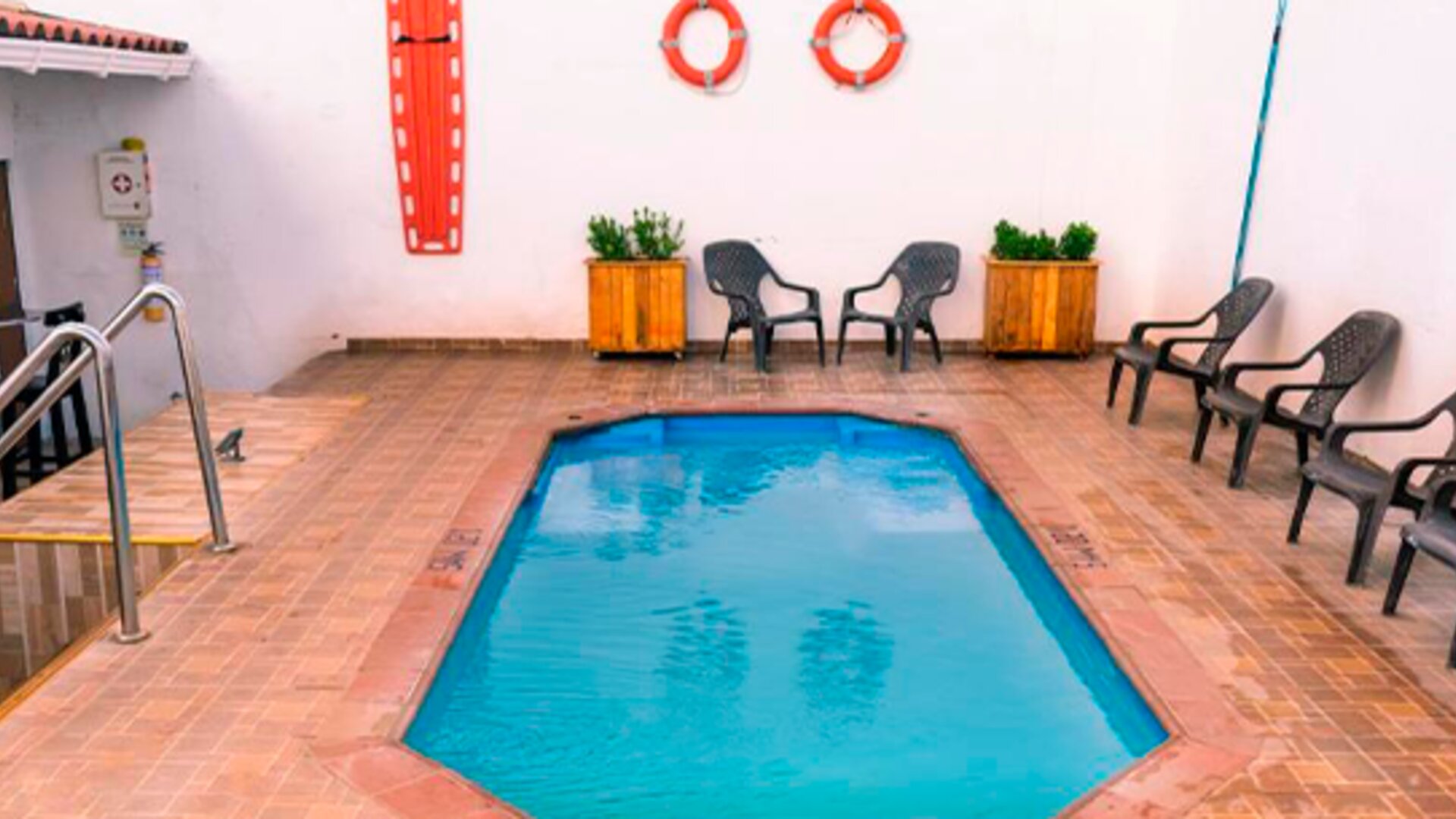 Hotel Rodadero Inn By GEH Suites