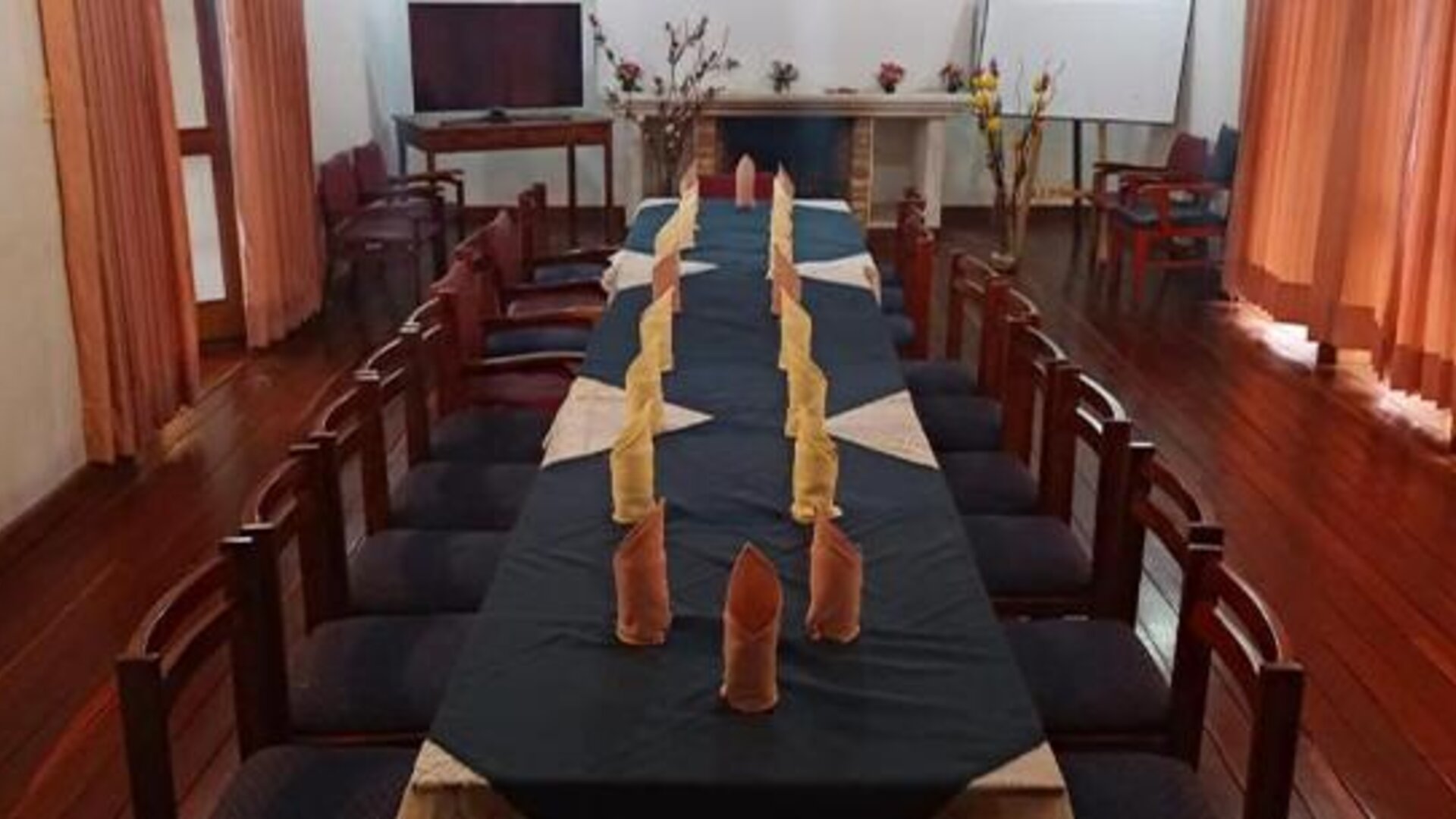 Hotel El Cid Plaza Premium