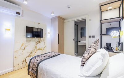 Rosemay Boutique Hotel Near Heathrow Airport