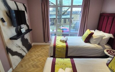 Rosemay Boutique Hotel Near Heathrow Airport