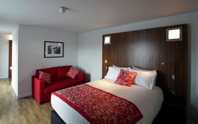 Ramada Encore by Wyndham Newcastle-Gateshead