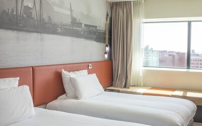 Pullman Liverpool