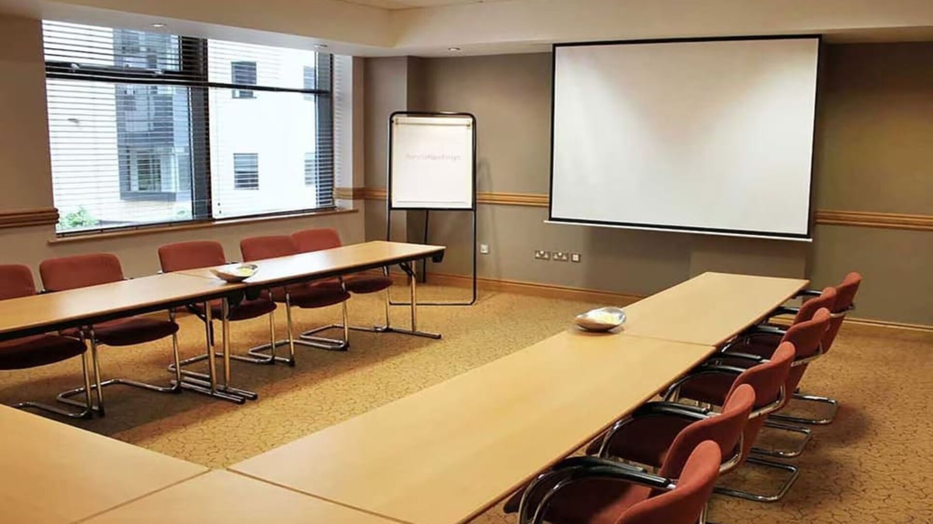 Professional meeting room at Leonardo Hotel Cork.
