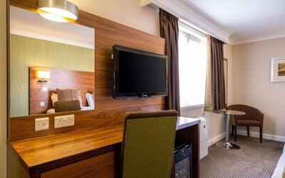 Holiday Inn Newcastle South by IHG