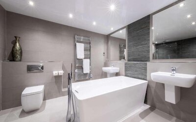 Holiday Inn Newcastle South by IHG
