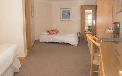 Little Haven Hotel On The Beach