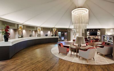 Lobby and coworking lounge at Leonardo Hotel And Conference Venue Hinckley Island.