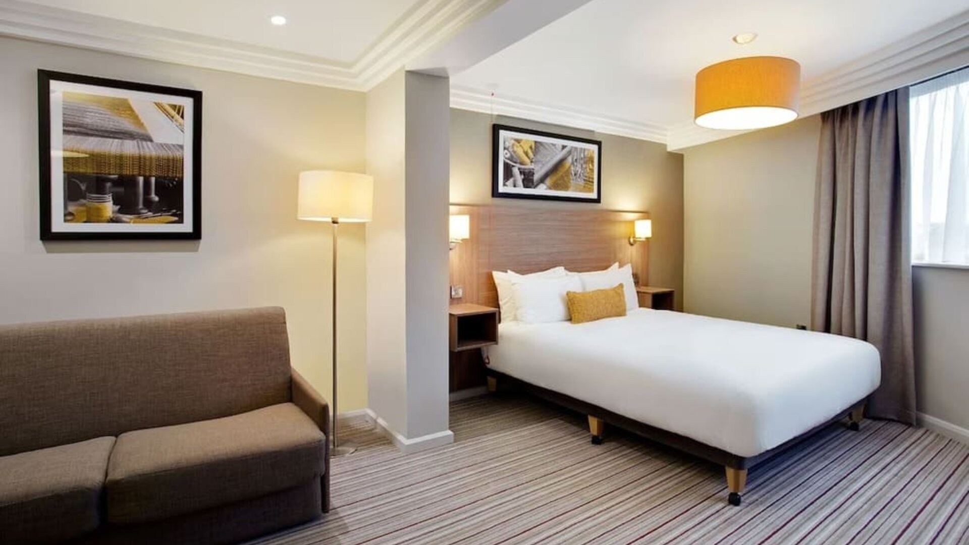 Day use room with sofa at Leonardo Hotel And Conference Venue Hinckley Island. 