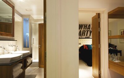 Hard Days Night Hotel Liverpool