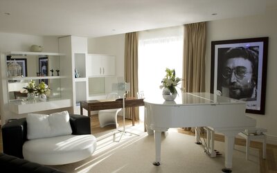 Hard Days Night Hotel Liverpool
