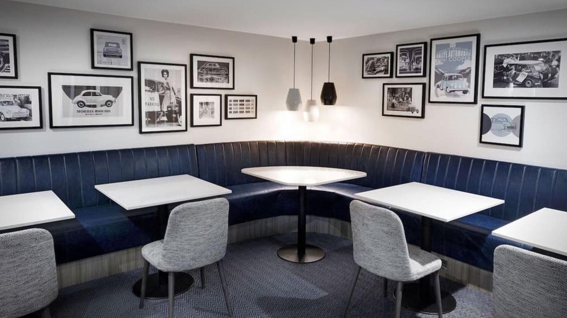 Hotel bar perfect for coworking at Leonardo Royal Hotel Oxford.