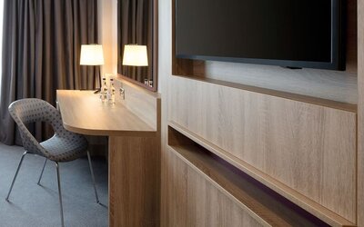 Hotel work desk at Leonardo Hotel London Watford.