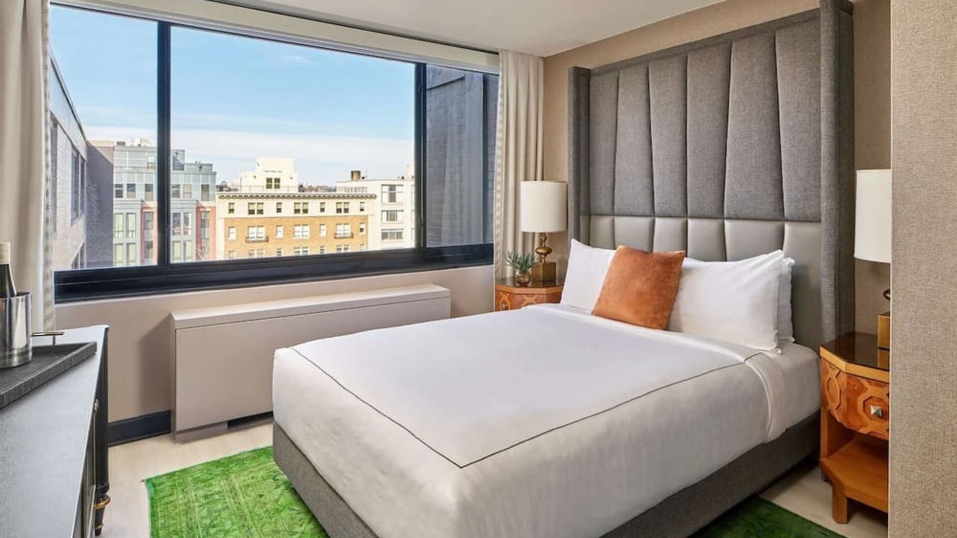 Cozy king room at Viceroy Washington DC.