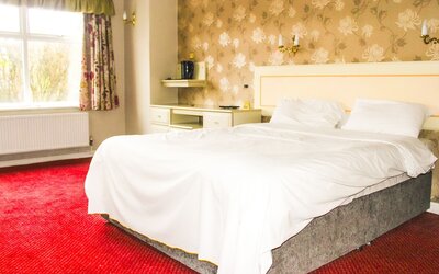 Consort Hotel & Urban Spa