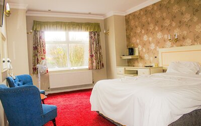 Consort Hotel & Urban Spa