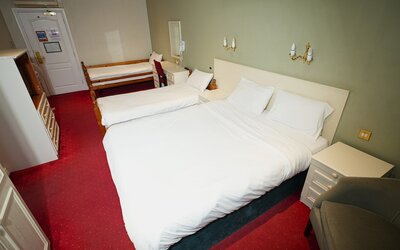 Consort Hotel & Urban Spa